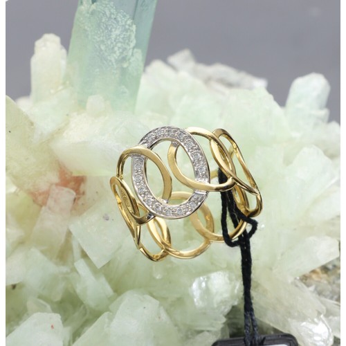 Anello ovale con - ovale,